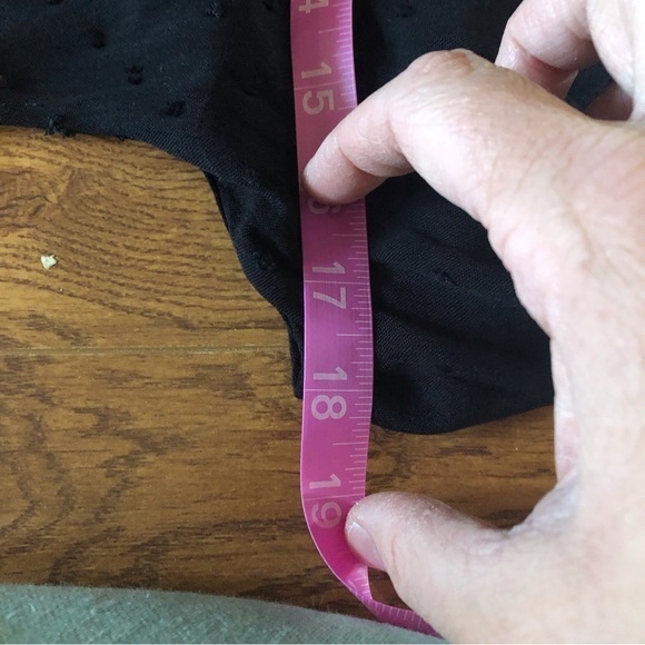 Zac & Rachel lightweight black clip dot sleeveless blouse in size S - Picture 7 of 8